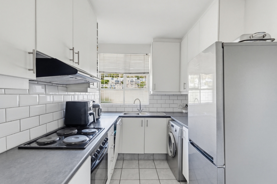 2 Bedroom Property for Sale in Green Point Western Cape